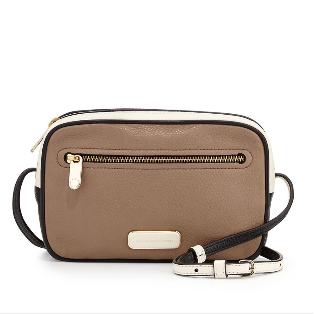 MARC BY MARC JACOBS crossbody brown and white bag